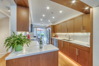 Breakfast Nook Photo of 6 815 Tobruck Avenue, North Vancouver, BC