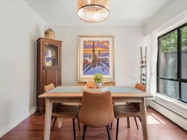 Breakfast Nook Photo of 104 1319 Martin Street, White Rock, BC