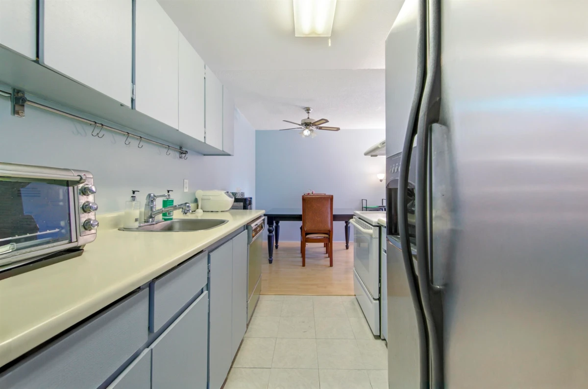 Family Room Photo of 801 6689 Willingdon Avenue, Burnaby, BC