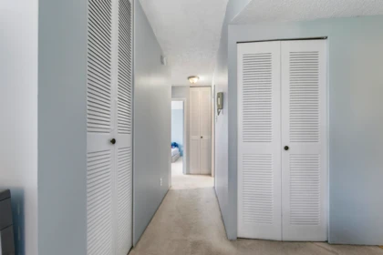 Primary Bathroom Photo of 801 6689 Willingdon Avenue, Burnaby, BC