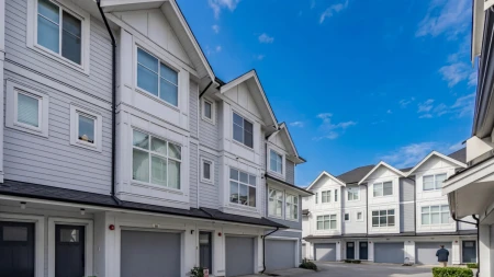 Hot Tub / Spa Photo of 17 21688 52 Avenue, Langley, BC