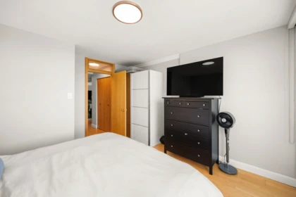 Guest Bathroom Photo of 601 1575 Beach Avenue, Vancouver, BC