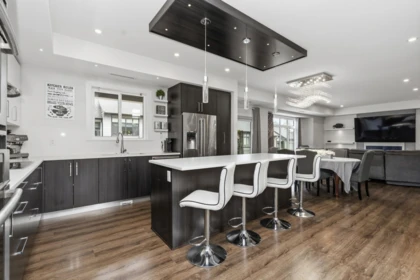 Kitchen Island Photo of 73 15177 60 Avenue, Surrey, BC