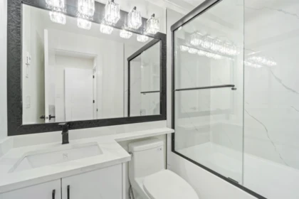 Hot Tub / Spa Photo of 1 6666 Walker Avenue, Burnaby, BC