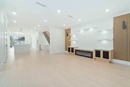 Kitchen Photo of 1 6666 Walker Avenue, Burnaby, BC