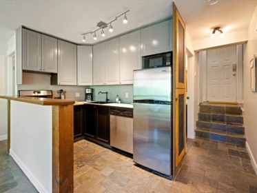 1 2240 Gondola Way, Whistler, BC, Whistler — Townhouse for sale