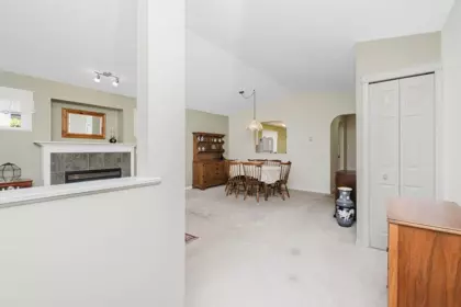 6317 Williams Place, Sechelt, BC, Sechelt — Single Family Residence for sale