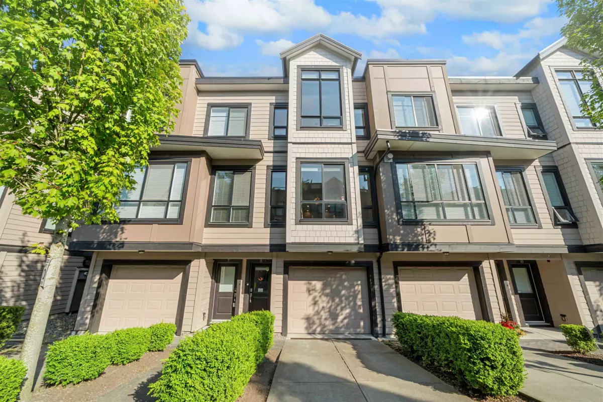Exterior Rear Photo of 8 100 Wood Street, New Westminster, BC