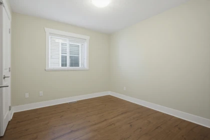 Entry Foyer Photo of 34822 Mcmillan Place, Abbotsford, BC