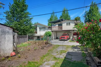 Outdoor Patio Photo of 2733 E 28th Avenue, Vancouver, BC