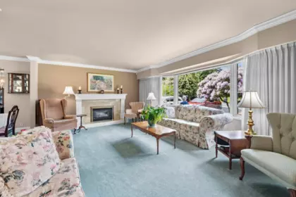 927 Selkirk Crescent, Coquitlam, BC, Coquitlam — Single Family Residence for sale