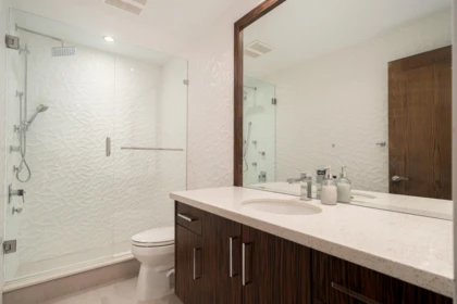 Street View Photo of 985 Eyremount Drive, West Vancouver, BC