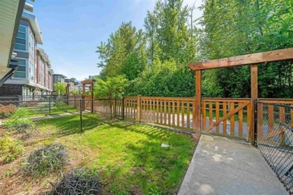 Swimming Pool Photo of 45 8413 Midtown Way, Chilliwack, BC
