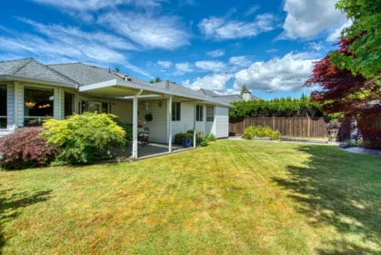 Garden / Landscaping Photo of 6088 187 Street, Surrey, BC
