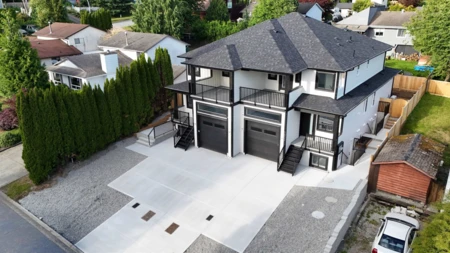 Garden / Landscaping Photo of 7932 Heron Street, Mission, BC