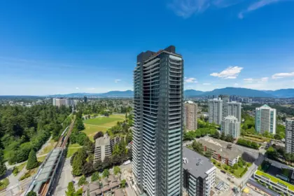 Hot Tub / Spa Photo of 2808 6087 Wilson Avenue, Burnaby, BC