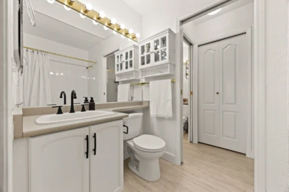 Laundry Room Photo of 27 1973 Winfield Drive, Abbotsford, BC