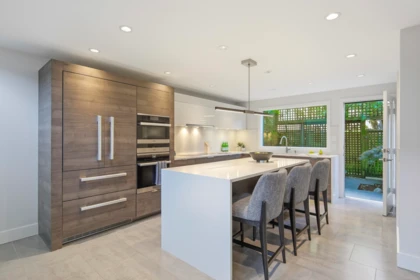 1557 Larch Street, Vancouver, BC, Vancouver — Townhouse for sale