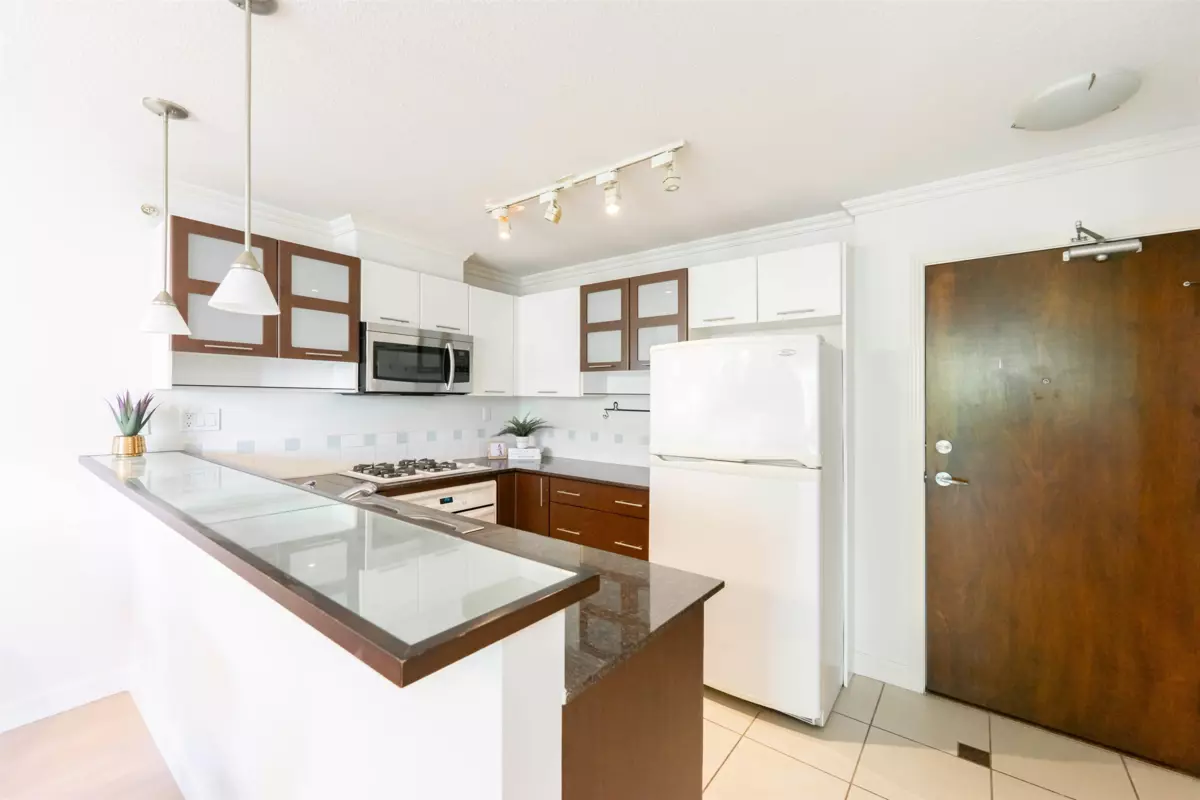 Family Room Photo of 724 7831 Westminster Highway, Richmond, BC