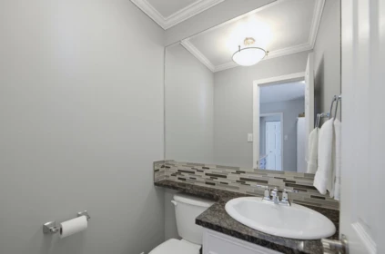 Basement Recreation Room Photo of 5494 50 Avenue, Delta, BC