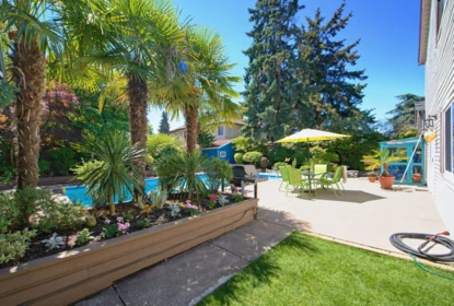 Outdoor Deck Photo of 5494 50 Avenue, Delta, BC