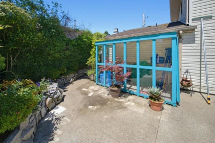 Swimming Pool Photo of 5494 50 Avenue, Delta, BC