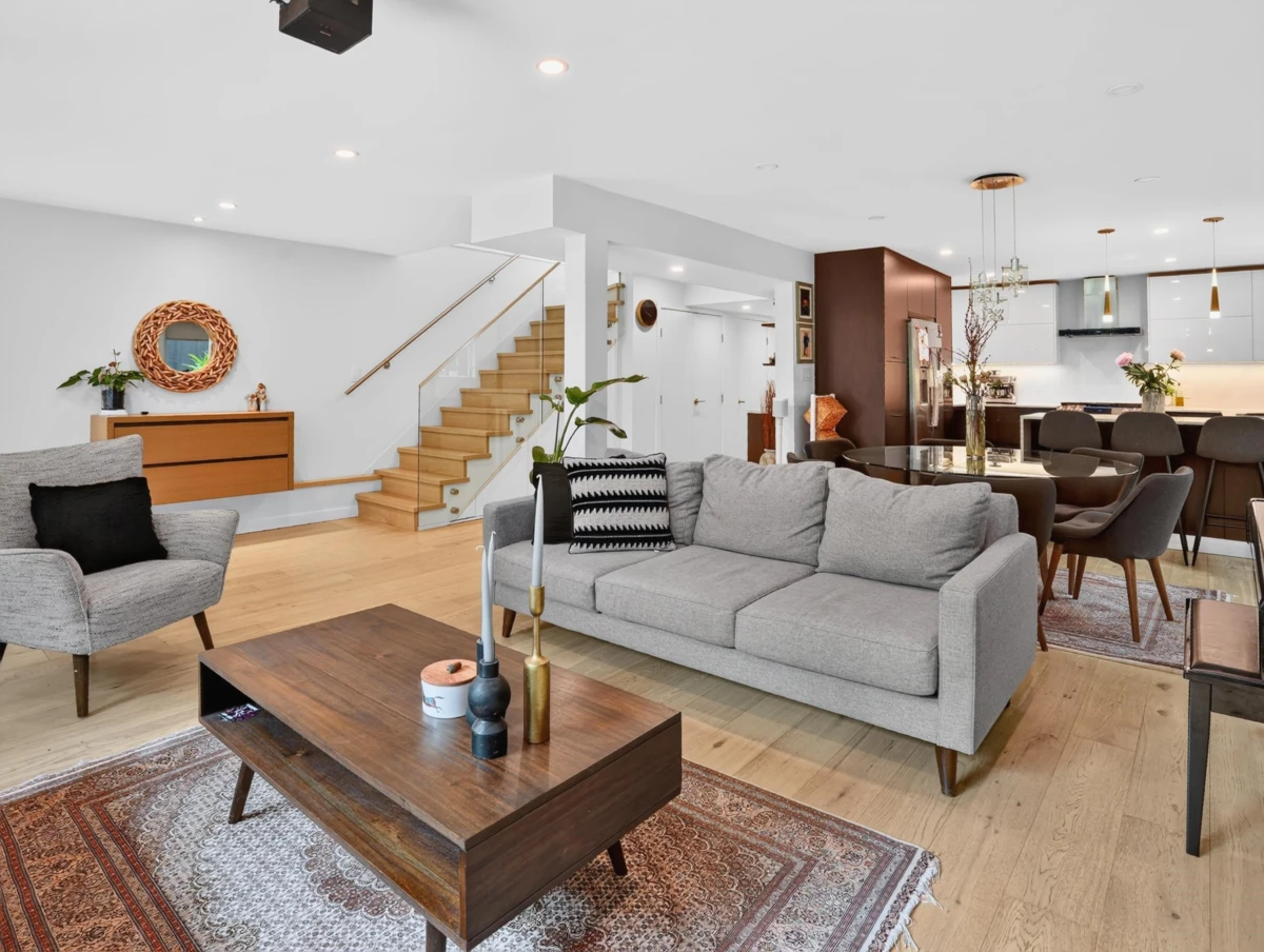 Living Room Photo of 514 W 28th Street, North Vancouver, BC