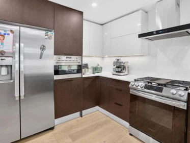 Kitchen Island Photo of 514 W 28th Street, North Vancouver, BC