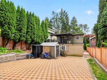 Swimming Pool Photo of 514 W 28th Street, North Vancouver, BC