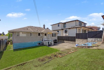 Office / Den Photo of 4843 Venables Street, Burnaby, BC