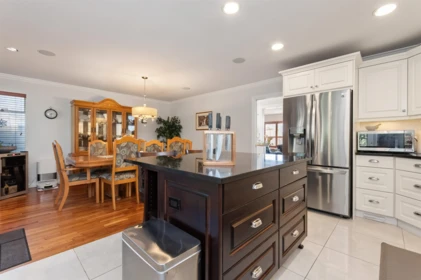 Entry Foyer Photo of 1258 Benneck Way, Port Coquitlam, BC