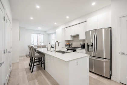 Kitchen Photo of 31 19760 55 Avenue, Langley, BC
