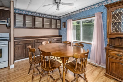 Breakfast Nook Photo of 101 3031 200 Street, Langley, BC