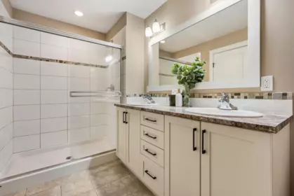 Mudroom Photo of 42 45290 Soowahlie Crescent, Chilliwack, BC