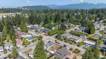Front Yard Photo of 539 Schoolhouse Street, Coquitlam, BC