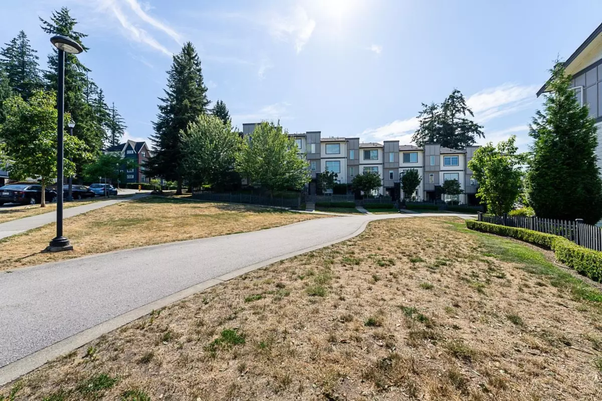 Living Room Photo of 57 15665 Mountain View Drive, Surrey, BC