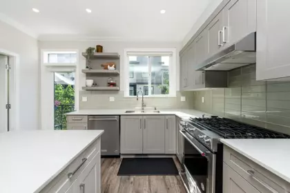 Kitchen Island Photo of 57 15665 Mountain View Drive, Surrey, BC