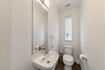Office / Den Photo of 5 16357 15 Avenue, Surrey, BC