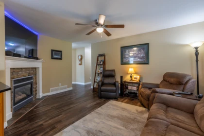 Powder Room Photo of 34908 Millar Crescent, Abbotsford, BC