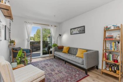 304 40140 Willow Crescent, Squamish, BC, Squamish — Apartment/Condo for sale