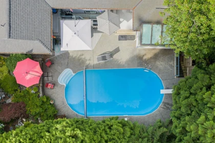 Hot Tub / Spa Photo of 550 Yale Road, Port Moody, BC