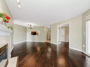Kitchen Photo of 117 7437 Moffatt Road, Richmond, BC