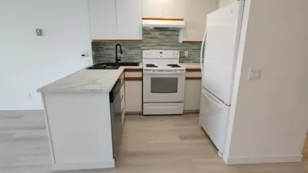 Kitchen Island Photo of 2303 3970 Carrigan Court, Burnaby, BC