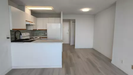 Kitchen Photo of 2303 3970 Carrigan Court, Burnaby, BC