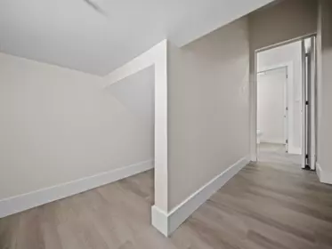 Primary Bathroom Photo of 118 15351 101 Avenue, Surrey, BC