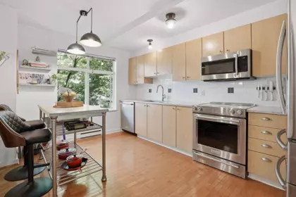 Breakfast Nook Photo of 2 15233 34 Avenue, Surrey, BC
