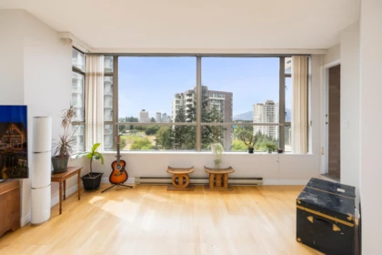 1106 5885 Olive Avenue, Burnaby, BC, Burnaby — Apartment/Condo for sale