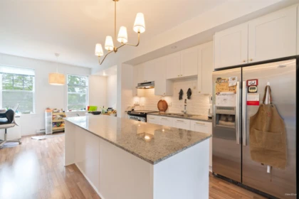 59 688 Edgar Avenue, Coquitlam, BC, Coquitlam — Townhouse for sale