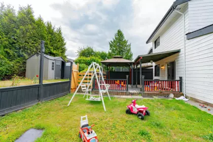 Loft / Bonus Room Photo of 7258 130 Street, Surrey, BC