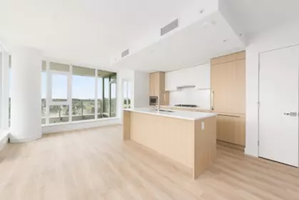 1802 9675 King George Boulevard, Surrey, BC, Surrey — Apartment/Condo for sale